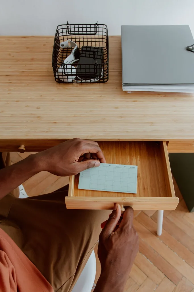 Drawer organisation set — illustrative product photography